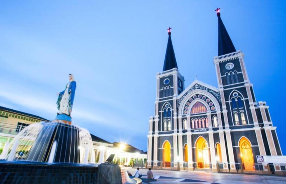 K.P. Grand Hotel Chanthaburi Exterior foto