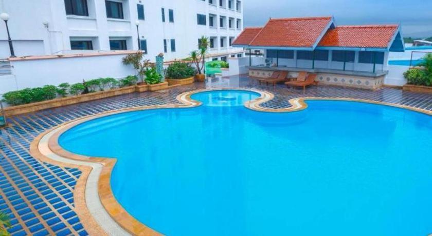 K.P. Grand Hotel Chanthaburi Exterior foto